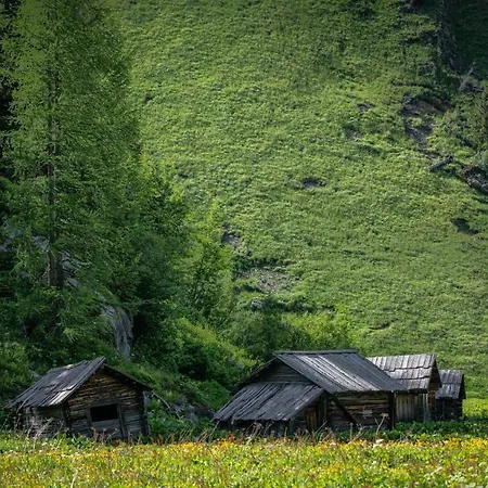 Haus Egger Apartman *